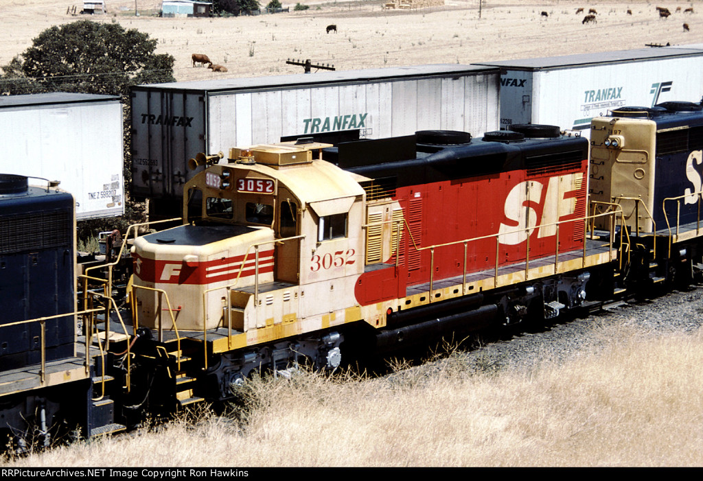 ATSF 3052 (REPOST)